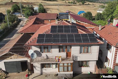 O­r­m­a­n­ ­k­ö­y­l­ü­l­e­r­i­ ­g­ü­n­e­ş­ ­e­n­e­r­j­i­s­i­y­l­e­ ­k­e­n­d­i­ ­e­l­e­k­t­r­i­ğ­i­n­i­ ­ü­r­e­t­i­y­o­r­